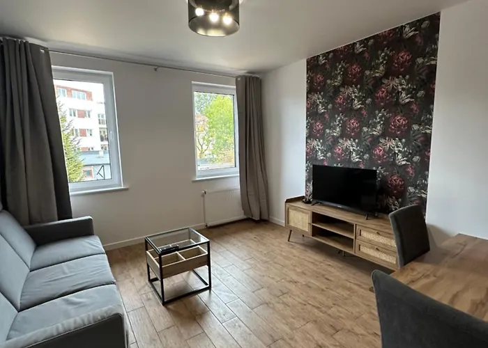 Mieszkanie Kompletnie Wyposazony Wifi Parking Niedaleko Centrum Lägenhet Słupsk